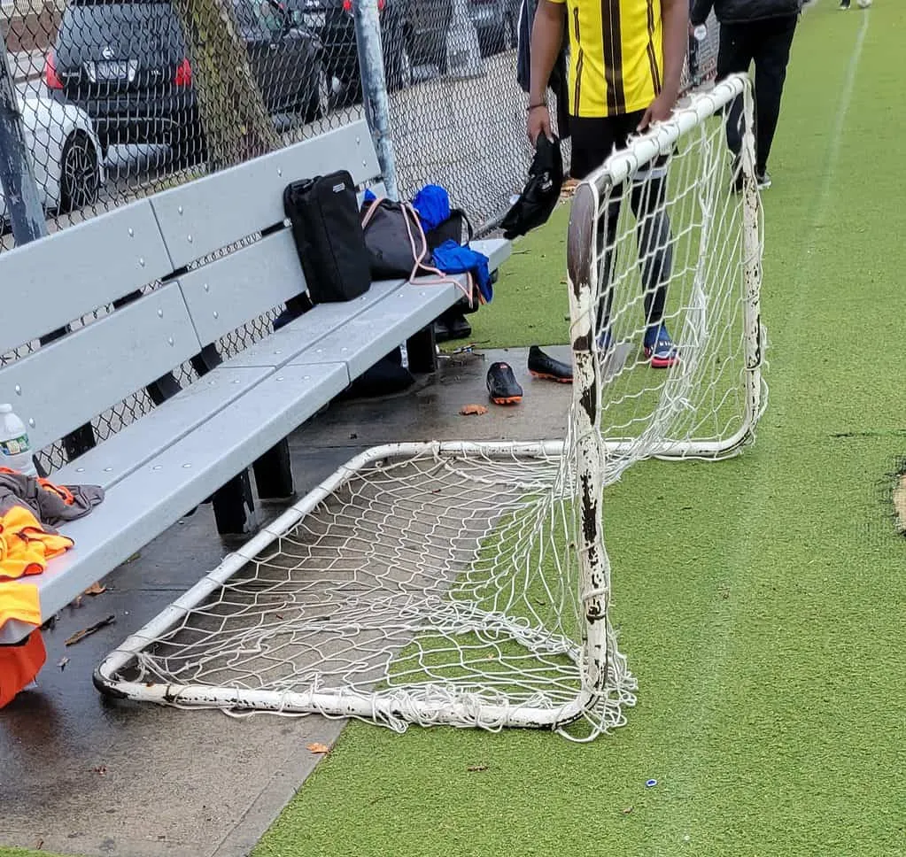Fun soccer drills for kids - shootout goal